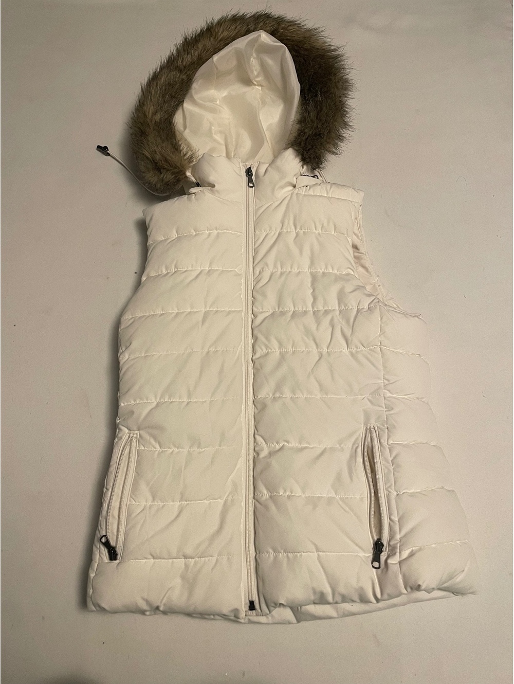 Banana Republic Women's White Puffer Vest with Faux Fur Hood, Size S